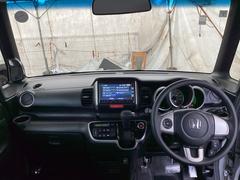 �ե���ȥ��饹���礭�����磻�ɤʻ볦�Ǳ�ž�⤷�䤹���ʤ�褦�ˡ��߷פ���Ƥ��ޤ��� 3