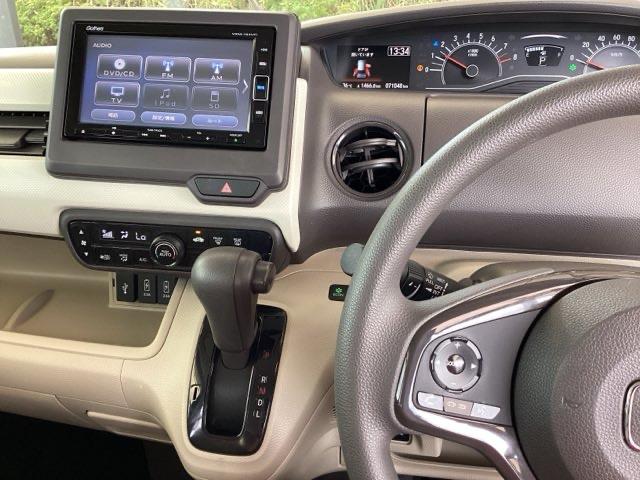 Ｎ－ＢＯＸ Ｇ・Ｌホンダセンシング　純正ナビ　フルセグ　リアカメラ　Ｗ電動ドア　レーダブレーキ　Ａストップ　カーテンエアバック　ＥＳＣ　キーフリーシステム　ＬＥＤライト　バックＭ　ＴＶナビ　ＵＳＢ　スマートキー　クルコン　ＥＴＣ　ＤＶＤ（2枚目）