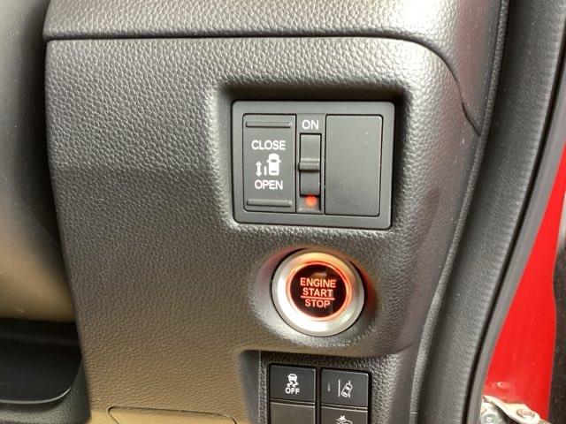 Ｎ－ＢＯＸカスタム Ｇ・ＥＸホンダセンシング　純正ナビ　スーパースライドシート　衝突被害軽減装置　エアコン　盗難防止システム　ＰＷ　両側スライド片側電動ドア　キーフリーシステム　ナビＴＶ　サイドエアバッグ　ＡＢＳ　ＥＴＣ付き　ＬＥＤヘッドランプ（16枚目）