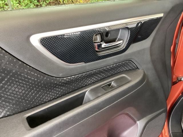 Ｎ－ＷＧＮカスタム Ｇ・Ａパッケージ　純正ナビ　ワンセグ　リアカメラ　追突被害軽減ブレーキ　フロントベンチシート　Ｒカメ　ＡＵＴＯエアコン　助手席エアバック　ＡＢＳ　パワーウィンドウ　カーテンエアバック　ＤＶＤ再生機能　横滑り防止　ＥＴＣ（37枚目）