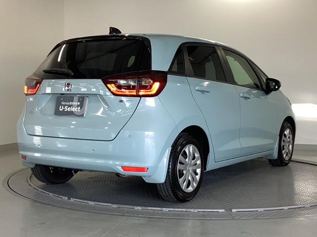 フィット e:HEVホーム 純正メモリーナビ ドラレコ リアカメラ 前後誤発進抑制機能 クリソナ 助手席エアバッグ 運転席エアバッグ アイドリングストップ LEDライト USB接続 バックカメラ ABS サイドエアバッグ 記録簿(30枚目)