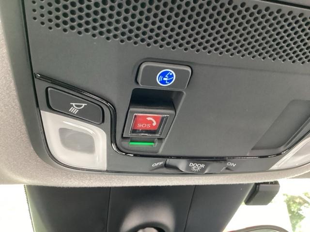 フィット e:HEVホーム 純正メモリーナビ ドラレコ リアカメラ 前後誤発進抑制機能 クリソナ 助手席エアバッグ 運転席エアバッグ アイドリングストップ LEDライト USB接続 バックカメラ ABS サイドエアバッグ 記録簿(48枚目)