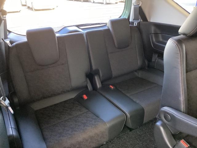 フリード クロスター・ホンダセンシング メモリーナビ ドラレコ ETC 両PSD USBポート 地デジ エアバック Iストップ VSA リヤカメラ 3列シート 整備記録簿 DVD再生 ウォークスルー イモビライザー キーフリー パワステ(23枚目)