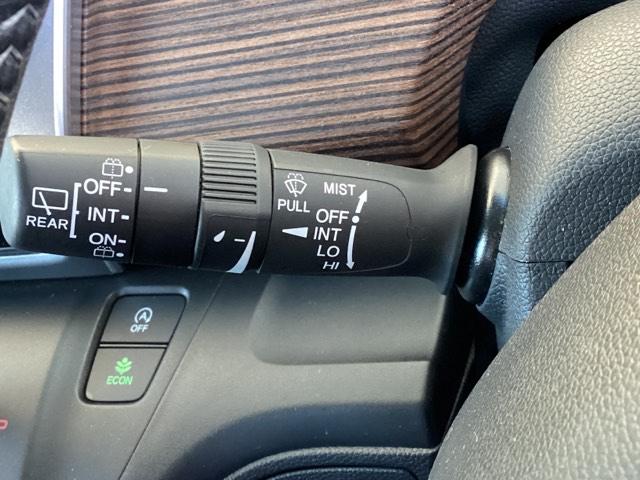 フリード クロスター・ホンダセンシング メモリーナビ ドラレコ ETC 両PSD USBポート 地デジ エアバック Iストップ VSA リヤカメラ 3列シート 整備記録簿 DVD再生 ウォークスルー イモビライザー キーフリー パワステ(37枚目)