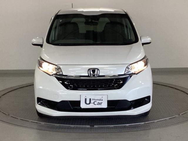 フリード＋ Ｇ・ホンダセンシング　純正ナビ　フルセグ　リアカメラ　プリクラッシュ　Ｂモニター　両側オートスライドドア　パワーウインド　スマートキー　両席エアバック　ＰＳ　アイドリングＳ　盗難警報装置　クルコン　横滑り防止機能　ＤＶＤ（6枚目）