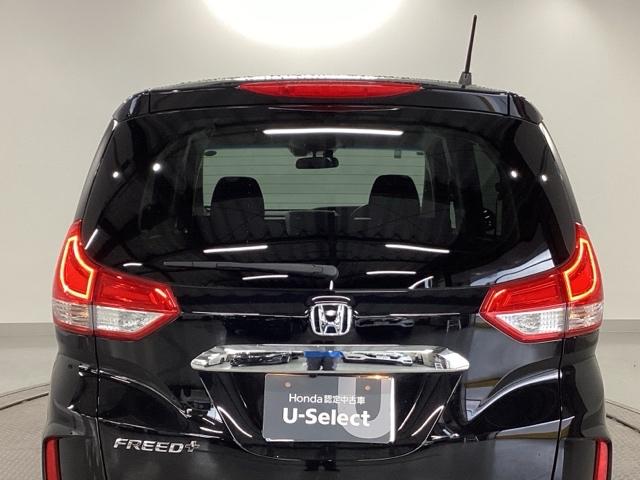 フリード＋ Ｇ　純正ナビ　フルセグ　リアカメラ　衝突被害軽減システム　ウォークスルー　シ－トヒ－タ－　盗難防止装置　アイドリングストップ　両側パワースライドドア　ＬＥＤヘッド　Ｒカメ　ＥＳＣ　エアバック　ＥＴＣ車載器（33枚目）