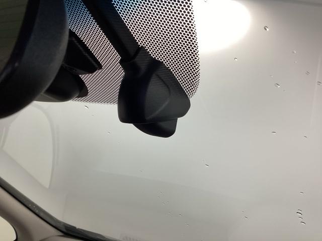 フリードハイブリッド ハイブリッド・Gホンダセンシング 純正ナビ フルセグ リアカメラ 軽減ブレーキ キーフリーシステム DVD再生可能 サイドカーテンエアバック ECON 後カメラ Aクルーズ LEDヘッドランプ シートH 横滑防止 ドライブレコーダ(24枚目)