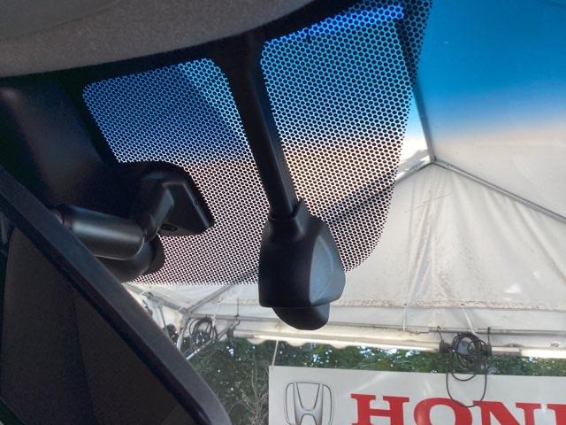 フリードハイブリッド ハイブリッド・Gホンダセンシング メモリーナビ ドラレコ ETC リアカメラ 軽減ブレーキ キーフリーシステム DVD再生可能 ECON 禁煙 後カメラ Aクルーズ 地デジフルセグTV LEDヘッドランプ シートH 横滑防止 USB(14枚目)