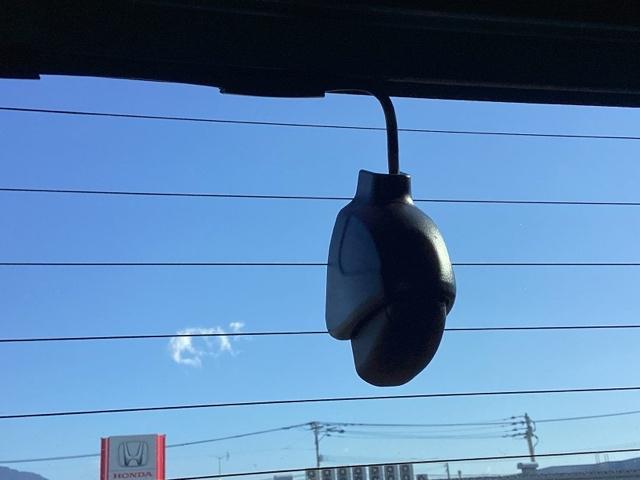 フリードハイブリッド ハイブリッド・Gホンダセンシング メモリーナビ ドラレコ ETC リアカメラ 軽減ブレーキ キーフリーシステム DVD再生可能 ECON 禁煙 後カメラ Aクルーズ 地デジフルセグTV LEDヘッドランプ シートH 横滑防止 USB(15枚目)