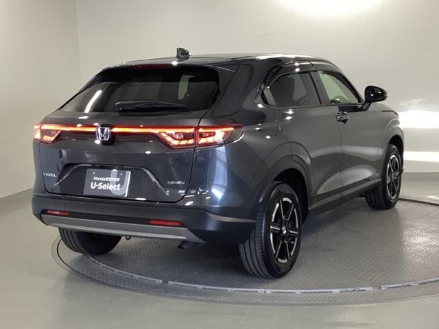 ヴェゼル ｅ：ＨＥＶＸ　メモリーナビ　ドラレコ　ＥＴＣ　リアカメラ　前後障害物センサー　ＡＡＣ　イモビライザー　スマ－トキ－　誤発進抑制　ＰＷ　クルコン　ＥＳＣ　キーフリー　ＬＥＤヘッドランプ　ナビＴＶ　ＡＢＳ　アイドリング（9枚目）