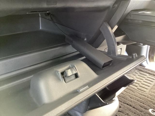 N-BOXカスタム L 純正メモリーナビ パワースライドドア Pソナー サイドエアバッグ ナビTV Aストップ シートヒータ ベンチシート 点検記録簿 キーフリーシステム LEDライト リアカメ クルーズコントロール AC(33枚目)