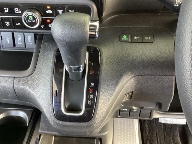 N-BOXカスタム L 純正メモリーナビ パワースライドドア Pソナー サイドエアバッグ ナビTV Aストップ シートヒータ ベンチシート 点検記録簿 キーフリーシステム LEDライト リアカメ クルーズコントロール AC(39枚目)