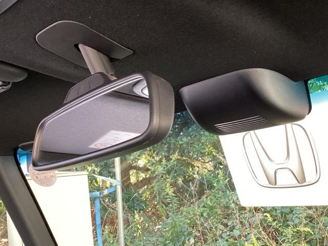 N-BOXカスタム L 純正メモリーナビ パワースライドドア Pソナー サイドエアバッグ ナビTV Aストップ シートヒータ ベンチシート 点検記録簿 キーフリーシステム LEDライト リアカメ クルーズコントロール AC(48枚目)