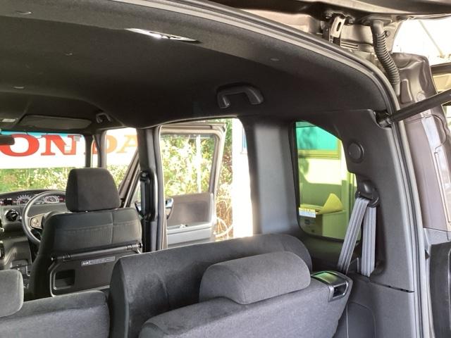 N-BOXカスタム L 純正メモリーナビ パワースライドドア Pソナー サイドエアバッグ ナビTV Aストップ シートヒータ ベンチシート 点検記録簿 キーフリーシステム LEDライト リアカメ クルーズコントロール AC(60枚目)