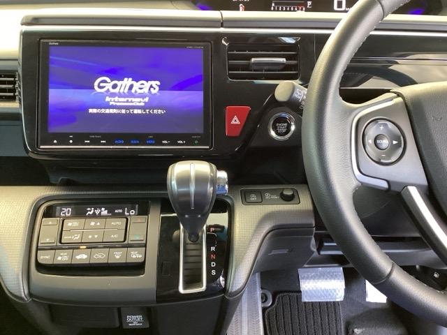 ステップワゴンスパーダ スパーダホンダセンシング 純正メモリーナビ 両側電動スライドドア 盗難防止 助手席エアバッグ Wパワスラ 記録簿有 地デジ サイドエアバッグ LEDライト 横滑り防止システム オートエアコン リアカメラ ナビ&TV 三列シート(3枚目)