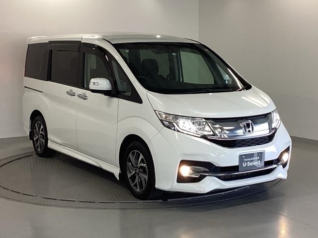 ステップワゴンスパーダ スパーダホンダセンシング 純正メモリーナビ 両側電動スライドドア 盗難防止 助手席エアバッグ Wパワスラ 記録簿有 地デジ サイドエアバッグ LEDライト 横滑り防止システム オートエアコン リアカメラ ナビ&TV 三列シート(7枚目)