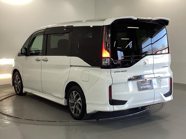 ステップワゴンスパーダ スパーダホンダセンシング 純正メモリーナビ 両側電動スライドドア 盗難防止 助手席エアバッグ Wパワスラ 記録簿有 地デジ サイドエアバッグ LEDライト 横滑り防止システム オートエアコン リアカメラ ナビ&TV 三列シート(28枚目)