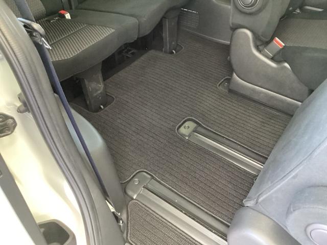 ステップワゴンスパーダ スパーダホンダセンシング 純正メモリーナビ 両側電動スライドドア 盗難防止 助手席エアバッグ Wパワスラ 記録簿有 地デジ サイドエアバッグ LEDライト 横滑り防止システム オートエアコン リアカメラ ナビ&TV 三列シート(63枚目)