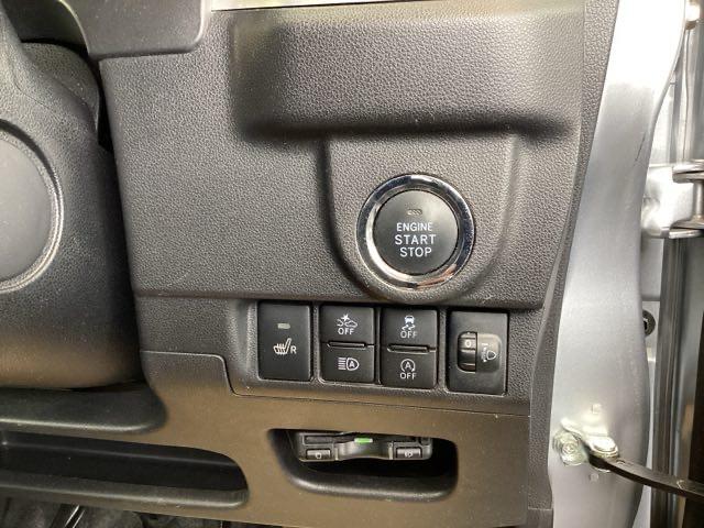 ムーヴ カスタムＸリミテッドＩＩＳＡＩＩＩ　ナビ　フルセグ　全周囲カメラ　パノラミックビューモニター　ＬＥＤヘッド　エアバック　スマートキー　アイドリングストップ　ＡＢＳ　バックカメラ　地デジ　オートエアコン　ＥＴＣ　助手席エアバッグ（15枚目）