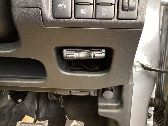 ムーヴ カスタムＸリミテッドＩＩＳＡＩＩＩ　ナビ　フルセグ　全周囲カメラ　パノラミックビューモニター　ＬＥＤヘッド　エアバック　スマートキー　アイドリングストップ　ＡＢＳ　バックカメラ　地デジ　オートエアコン　ＥＴＣ　助手席エアバッグ（16枚目）