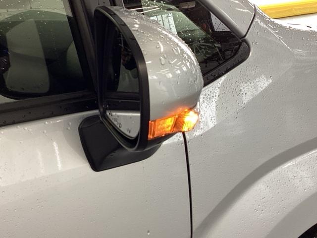 ムーヴ カスタムＸリミテッドＩＩＳＡＩＩＩ　ナビ　フルセグ　全周囲カメラ　パノラミックビューモニター　ＬＥＤヘッド　エアバック　スマートキー　アイドリングストップ　ＡＢＳ　バックカメラ　地デジ　オートエアコン　ＥＴＣ　助手席エアバッグ（29枚目）