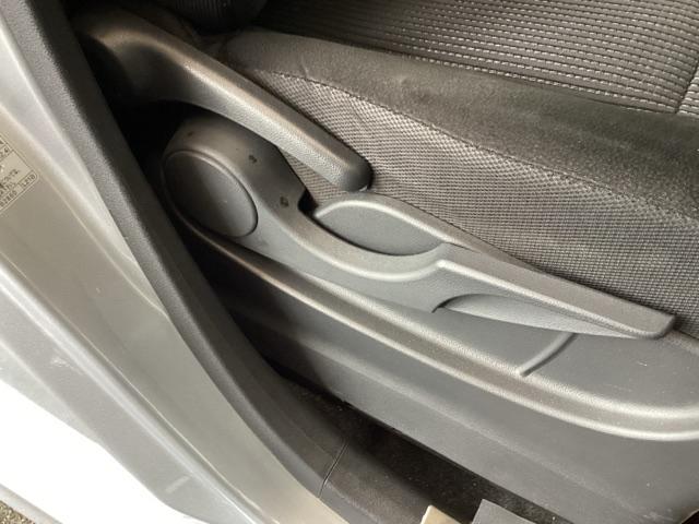 ムーヴ カスタムＸリミテッドＩＩＳＡＩＩＩ　ナビ　フルセグ　全周囲カメラ　パノラミックビューモニター　ＬＥＤヘッド　エアバック　スマートキー　アイドリングストップ　ＡＢＳ　バックカメラ　地デジ　オートエアコン　ＥＴＣ　助手席エアバッグ（47枚目）