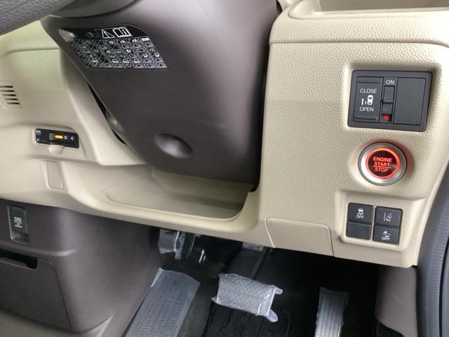 Ｎ－ＢＯＸ Ｇ・Ｌホンダセンシング　純正メモリーナビ　ドラレコ　リアカメラ　レーダブレーキ　Ｓヒータ　Ａストップ　ＥＳＣ　キーフリーシステム　ＬＥＤライト　オートライト　フルセグ対応　バックＭ　ＴＶナビ　ＵＳＢ　スマートキー　クルコン（15枚目）