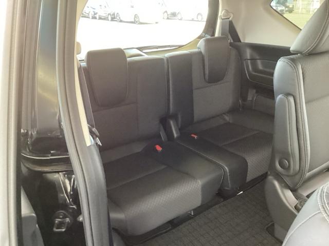 フリード Ｇ　メモリーナビ　両側電動スライドドア　Ａクルーズ　記録簿　３列シート　カーテンエアバック　ＬＥＤヘッドライト　パワーウインドウ　地デジ　Ｒカメラ　イモビ　ＶＳＡ　ＵＳＢ　エアコン　エアバッグ　キーフリ（18枚目）