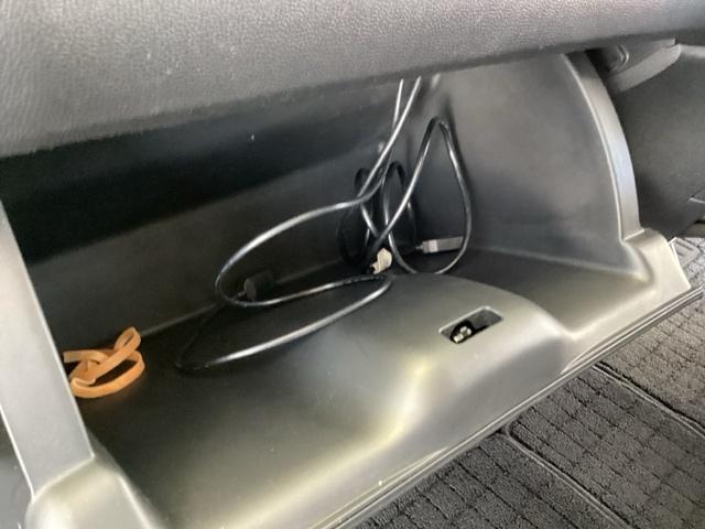 フリード Ｇ　メモリーナビ　両側電動スライドドア　Ａクルーズ　記録簿　３列シート　カーテンエアバック　ＬＥＤヘッドライト　パワーウインドウ　地デジ　Ｒカメラ　イモビ　ＶＳＡ　ＵＳＢ　エアコン　エアバッグ　キーフリ（33枚目）