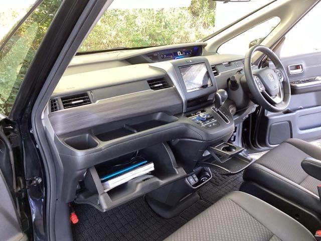 フリード Ｇ　メモリーナビ　両側電動スライドドア　Ａクルーズ　記録簿　３列シート　カーテンエアバック　ＬＥＤヘッドライト　パワーウインドウ　地デジ　Ｒカメラ　イモビ　ＶＳＡ　ＵＳＢ　エアコン　エアバッグ　キーフリ（35枚目）