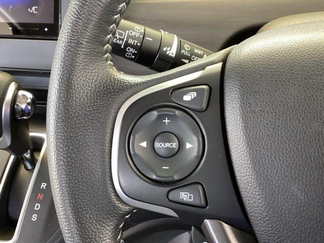 フリード Ｇ　メモリーナビ　両側電動スライドドア　Ａクルーズ　記録簿　３列シート　カーテンエアバック　ＬＥＤヘッドライト　パワーウインドウ　地デジ　Ｒカメラ　イモビ　ＶＳＡ　ＵＳＢ　エアコン　エアバッグ　キーフリ（42枚目）