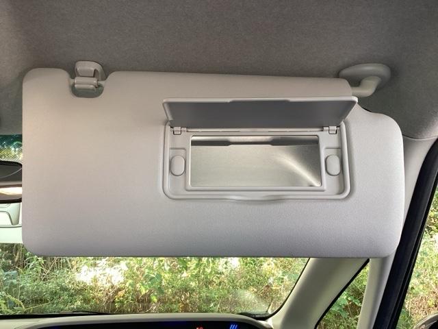 フリード Ｇ　メモリーナビ　両側電動スライドドア　Ａクルーズ　記録簿　３列シート　カーテンエアバック　ＬＥＤヘッドライト　パワーウインドウ　地デジ　Ｒカメラ　イモビ　ＶＳＡ　ＵＳＢ　エアコン　エアバッグ　キーフリ（48枚目）