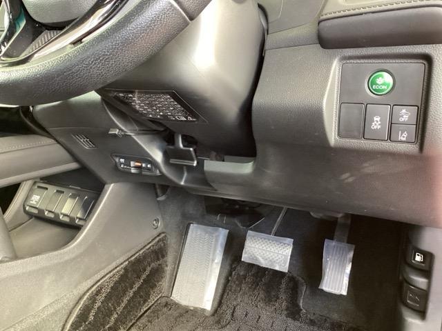 ヴェゼル Ｘ・ホンダセンシング　純正ディスプレイオーディオ　ドラレコ　ワンセグ　Ｒカメラ　Ｗエアバッグ　盗難防止　アクティブクルーズコントロール　オートエアコン　ＬＥＤランプ　衝突軽減ブレ－キ　パワステ　整備記録簿　Ｄレコ　ＡＢＳ（15枚目）