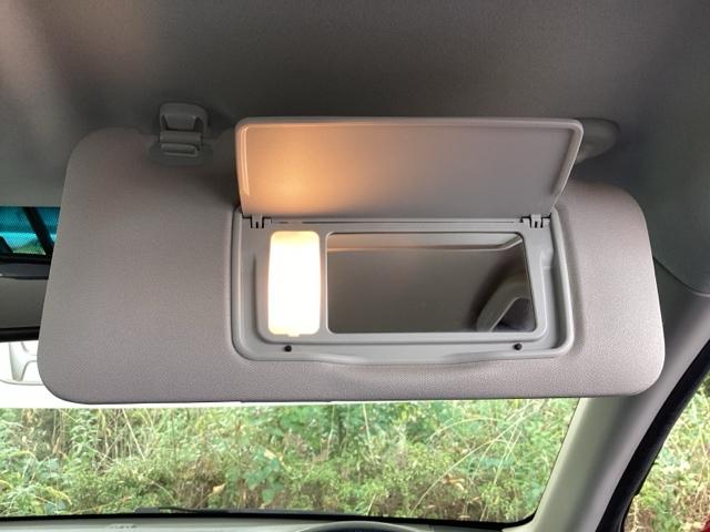 ヴェゼル Ｘ・ホンダセンシング　純正ディスプレイオーディオ　ドラレコ　ワンセグ　Ｒカメラ　Ｗエアバッグ　盗難防止　アクティブクルーズコントロール　オートエアコン　ＬＥＤランプ　衝突軽減ブレ－キ　パワステ　整備記録簿　Ｄレコ　ＡＢＳ（46枚目）