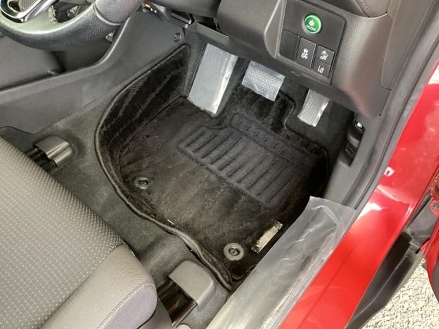 ヴェゼル Ｘ・ホンダセンシング　純正ディスプレイオーディオ　ドラレコ　ワンセグ　Ｒカメラ　Ｗエアバッグ　盗難防止　アクティブクルーズコントロール　オートエアコン　ＬＥＤランプ　衝突軽減ブレ－キ　パワステ　整備記録簿　Ｄレコ　ＡＢＳ（51枚目）