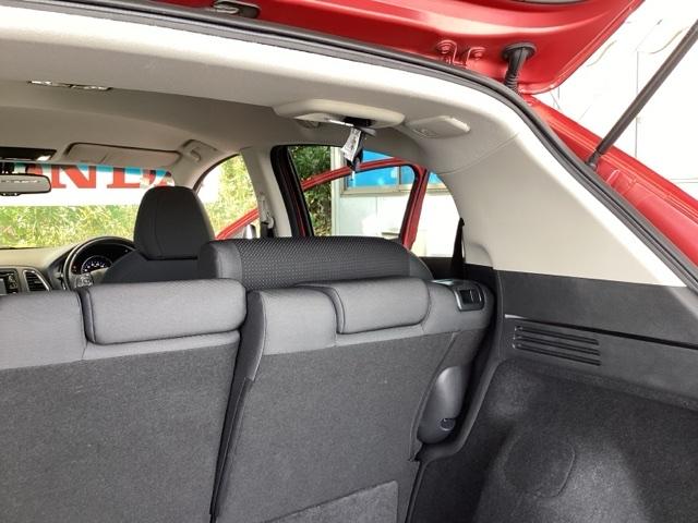 ヴェゼル Ｘ・ホンダセンシング　純正ディスプレイオーディオ　ドラレコ　ワンセグ　Ｒカメラ　Ｗエアバッグ　盗難防止　アクティブクルーズコントロール　オートエアコン　ＬＥＤランプ　衝突軽減ブレ－キ　パワステ　整備記録簿　Ｄレコ　ＡＢＳ（62枚目）