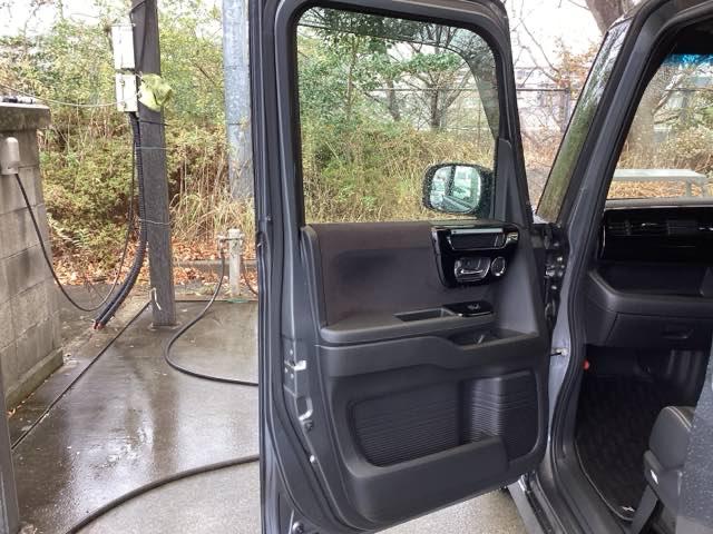 N-BOXカスタム Lターボ 純正ナビ フルセグ リアカメラ 地デジチューナー 衝突軽減ブレーキサポート LEDヘッドライ アイドリングS ターボエンジン PS カーテンエアバック シートヒータ エアバック USB AAC ABS(36枚目)