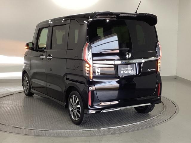 Ｎ－ＢＯＸカスタム Ｌ　純正ナビ　フルセグ　リアカメラ　Ｐソナー　サイドエアバッグ　ナビＴＶ　Ａストップ　シートヒータ　キーフリーシステム　ＬＥＤライト　クルーズコントロール　ＡＣ　ＤＶＤ視聴可能　スマキー　横滑り防止（10枚目）