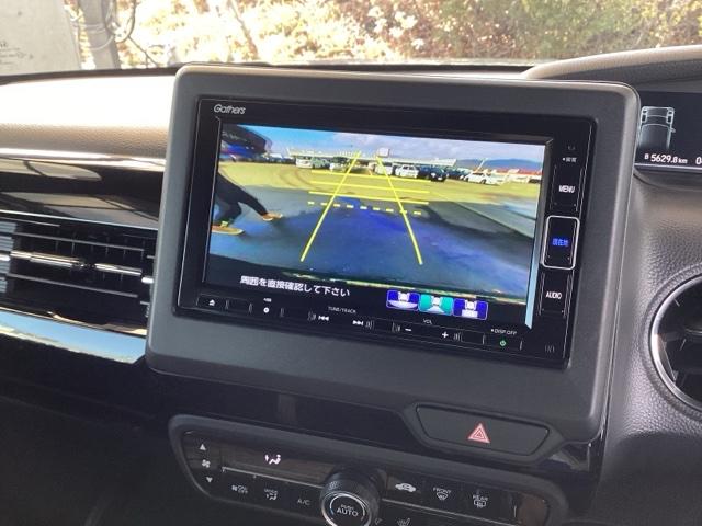 Ｎ－ＢＯＸカスタム Ｌ　純正ナビ　フルセグ　リアカメラ　Ｐソナー　サイドエアバッグ　ナビＴＶ　Ａストップ　シートヒータ　キーフリーシステム　ＬＥＤライト　クルーズコントロール　ＡＣ　ＤＶＤ視聴可能　スマキー　横滑り防止（12枚目）