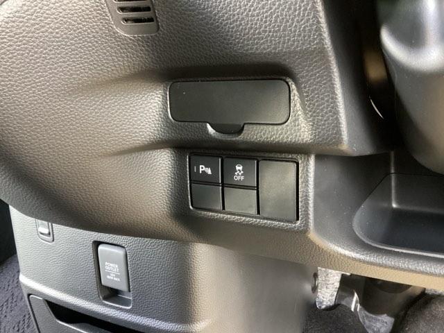 Ｎ－ＢＯＸカスタム Ｌ　純正ナビ　フルセグ　リアカメラ　Ｐソナー　サイドエアバッグ　ナビＴＶ　Ａストップ　シートヒータ　キーフリーシステム　ＬＥＤライト　クルーズコントロール　ＡＣ　ＤＶＤ視聴可能　スマキー　横滑り防止（15枚目）