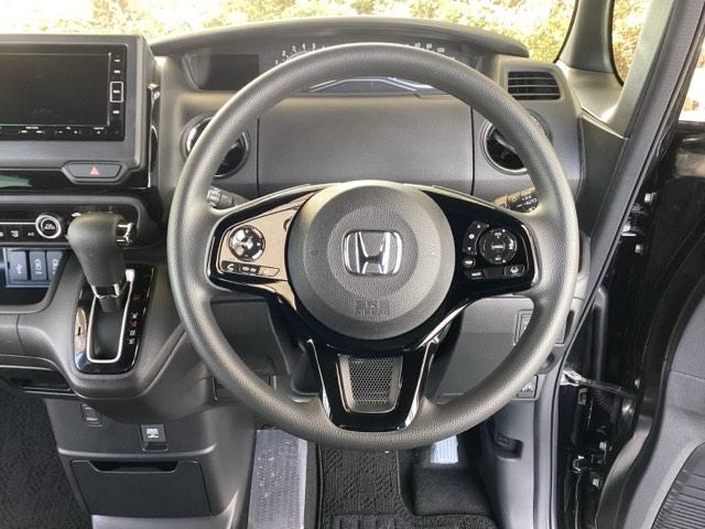 Ｎ－ＢＯＸカスタム Ｌ　純正ナビ　フルセグ　リアカメラ　Ｐソナー　サイドエアバッグ　ナビＴＶ　Ａストップ　シートヒータ　キーフリーシステム　ＬＥＤライト　クルーズコントロール　ＡＣ　ＤＶＤ視聴可能　スマキー　横滑り防止（18枚目）