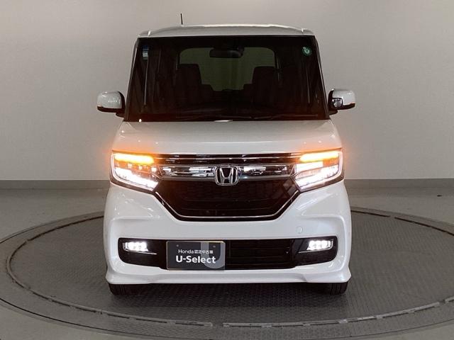 Ｎ－ＢＯＸカスタム Ｇ・Ｌホンダセンシング　純正ナビ　フルセグ　リアカメラ　地デジＴＶ　助手席エアバッグ　キーレス　シートＨ　アイドリングＳＴ　セキュリティーアラーム　スマ－トキ－　コーナーセンサ　ナビＴＶ　ＥＴＣ　前車追従機能　ＵＳＢ　ＤＶＤ（6枚目）