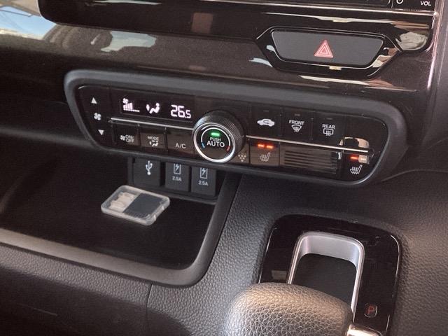 Ｎ－ＢＯＸカスタム Ｇ・Ｌホンダセンシング　純正ナビ　フルセグ　リアカメラ　地デジＴＶ　助手席エアバッグ　キーレス　シートＨ　アイドリングＳＴ　セキュリティーアラーム　スマ－トキ－　コーナーセンサ　ナビＴＶ　ＥＴＣ　前車追従機能　ＵＳＢ　ＤＶＤ（13枚目）