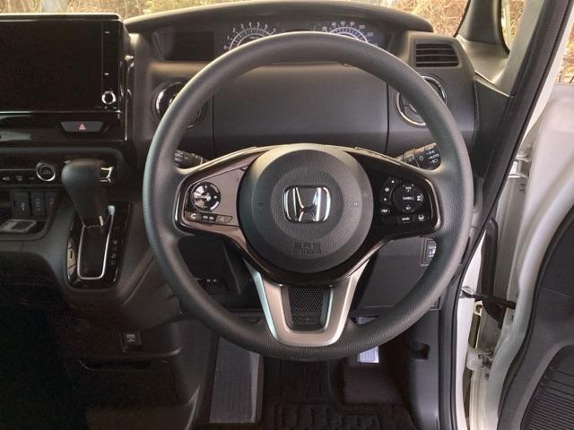 Ｎ－ＢＯＸカスタム Ｇ・Ｌホンダセンシング　純正ナビ　フルセグ　リアカメラ　地デジＴＶ　助手席エアバッグ　キーレス　シートＨ　アイドリングＳＴ　セキュリティーアラーム　スマ－トキ－　コーナーセンサ　ナビＴＶ　ＥＴＣ　前車追従機能　ＵＳＢ　ＤＶＤ（18枚目）