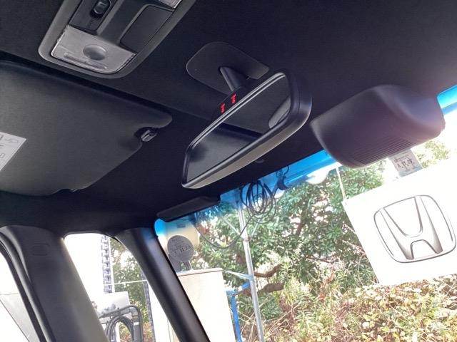 Ｎ－ＢＯＸカスタム Ｇ・Ｌホンダセンシング　純正メモリーナビ　両側電動スライドドア　地デジＴＶ　整備記録簿　助手席エアバッグ　キーレス　アイドリングＳＴ　セキュリティーアラーム　スマ－トキ－　リアカメラ　ナビＴＶ　ＥＴＣ　前車追従機能　ＵＳＢ（10枚目）