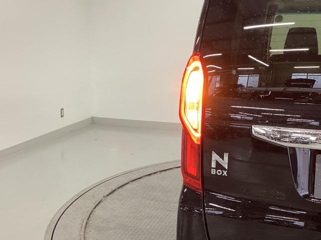 Ｎ－ＢＯＸ Ｌ　メモリーナビ　リアカメラ　シートヒーター　衝突回避支援ブレーキ　Ｉ－ＳＴＯＰ　クリソナ　ＰＷ　パワステ　Ｓヒーター　スマ－トキ－　Ｂカメ　横滑り防止　ＬＥＤライト　エアコン付き　Ｗエアバック　ＵＳＢ（34枚目）