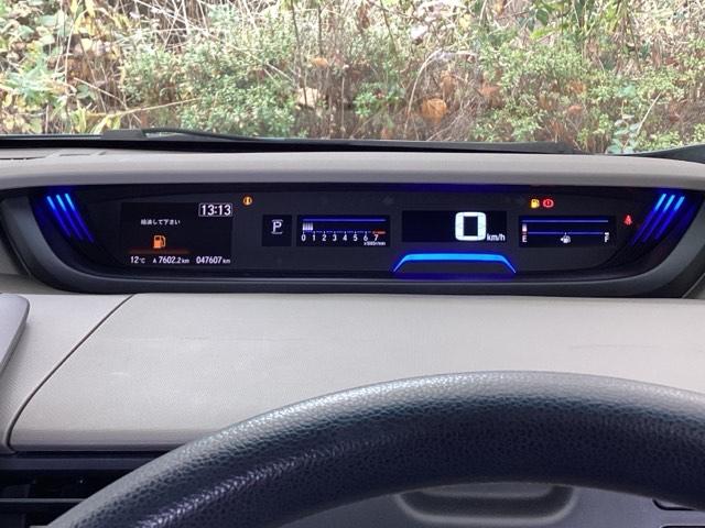 フリード＋ Ｇ・ホンダセンシング　メモリーナビ　リアカメラ　ドラレコ　ＥＴＣ　プリクラッシュ　Ｂモニター　パワーウインド　スマートキー　両席エアバック　ＰＳ　アイドリングＳ　盗難警報装置　クルコン　横滑り防止機能　ドライブレコーダ（43枚目）