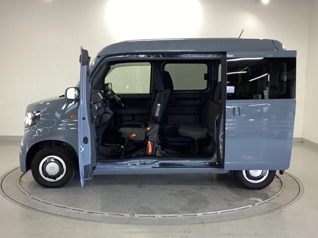 Ｎ－ＶＡＮ＋スタイル ファン　純正メモリーナビ　リアカメラ　ＥＴＣ　追突軽減ブレーキ　Ｂカメ　キーフリー　ＷＳＲＳ　ＤＶＤ再生　ＬＥＤヘッドランプ　整備記録簿　運転席エアバッグ　スマートキー　フルセグＴＶ　クルーズコントロール（8枚目）