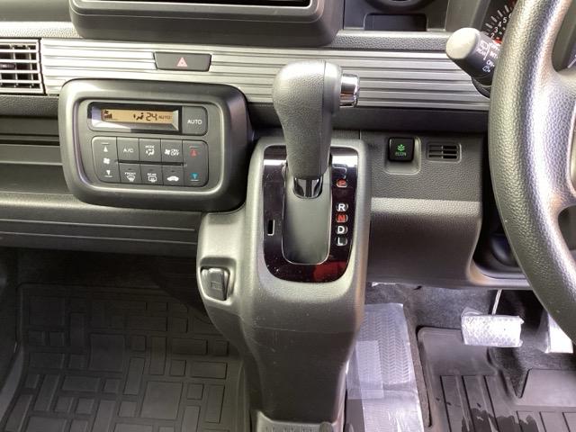 Ｎ－ＶＡＮ＋スタイル ファン　純正メモリーナビ　リアカメラ　ＥＴＣ　追突軽減ブレーキ　Ｂカメ　キーフリー　ＷＳＲＳ　ＤＶＤ再生　ＬＥＤヘッドランプ　整備記録簿　運転席エアバッグ　スマートキー　フルセグＴＶ　クルーズコントロール（14枚目）