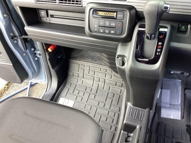 Ｎ－ＶＡＮ＋スタイル ファン　純正メモリーナビ　リアカメラ　ＥＴＣ　追突軽減ブレーキ　Ｂカメ　キーフリー　ＷＳＲＳ　ＤＶＤ再生　ＬＥＤヘッドランプ　整備記録簿　運転席エアバッグ　スマートキー　フルセグＴＶ　クルーズコントロール（41枚目）